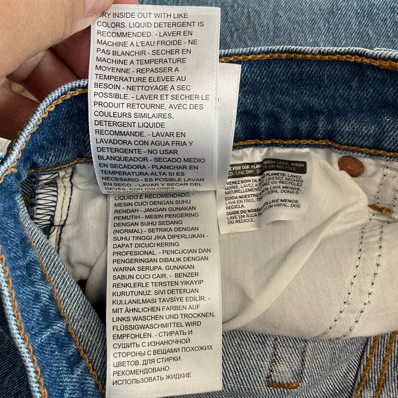 Levi’s Wedgie Jeans - Picture 10 of 13